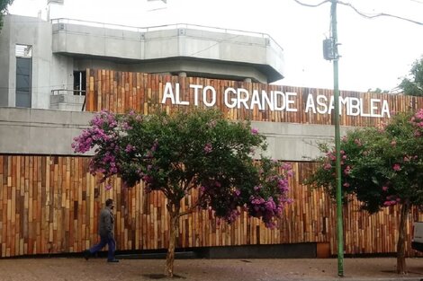 Vecinos de Parque Chacabuco se manifestaron contra la construcción de dos megatorres