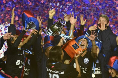 Fútbol femenino: San Lorenzo se consagró campeón tras vencer a Boca por penales en la final