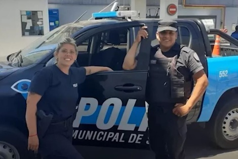 San Miguel: policías salvaron a una bebe que se había ahogado y no respiraba