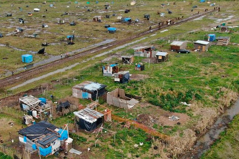 Ingresó al Congreso la iniciativa "Tierra, Techo y Trabajo" para terminar con la emergencia habitacional