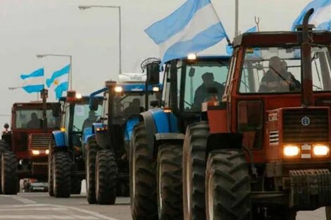 El campo llamó a un "cese de comercialización" por una semana contra el cierre de exportaciones