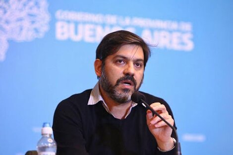 Carlos Bianco: “No hay ningún tipo de vacunación de privilegio en la Provincia"