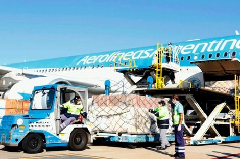 De Ezeiza a Moscú: cuánto cuestan los vuelos de Aerolíneas Argentinas para traer vacunas desde Rusia