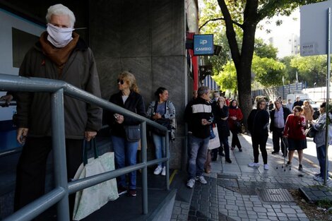 Anuncian nuevas medidas para el cobro en los bancos exclusivas para jubilados