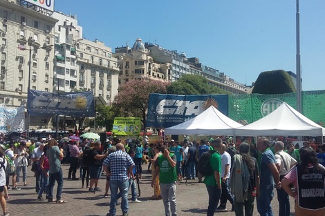 Acampe contra la precarización laboral en la Ciudad de Buenos Aires