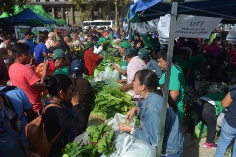 Verdurazo y Tractorazo por un país solidario