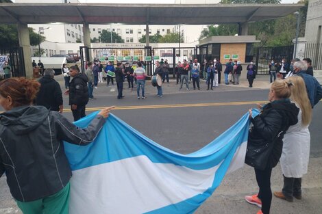 Trabajadores del Hospital Borda reclaman insumos ante la pandemia del coronavirus