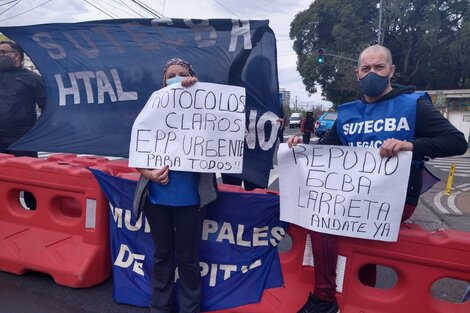 Manifestación de los trabajadores del hospital Moyano: “Nos están dejando morir”