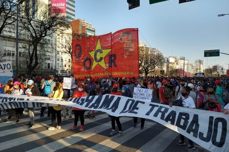 Organizaciones sociales acampan frente al Ministerio de Desarrollo Social