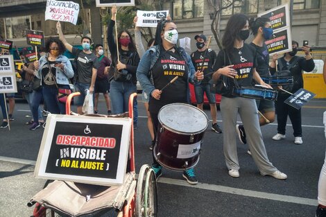 Protesta de prestadores de servicios a personas con discapacidad