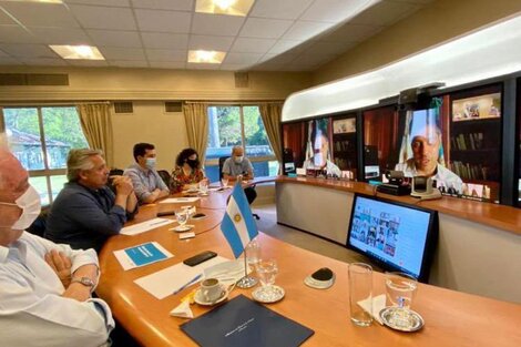 Alberto Fernández acordó con los gobernadores iniciar la campaña de vacunación el martes