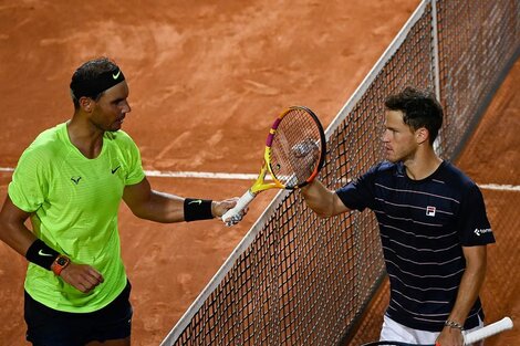 El "Peque" Schwartzman cayó ante Rafael Nadal en los cuartos del Roland Garros