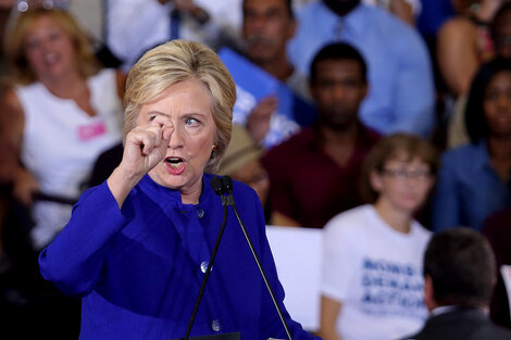 Hillary Clinton fue víctima de una campaña diseñada desde la data recogida.
