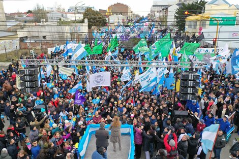 Tres actos para el Frente de Todos