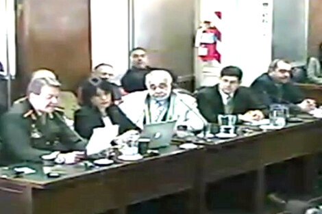 Milani fue de uniforme a las audiencias y dijo que no lo iban a quebrar. 