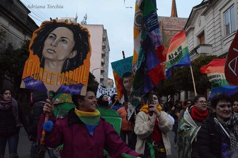 Marcha final del Encuentro Regional de Azul (Fuente: Adriana Torchia)