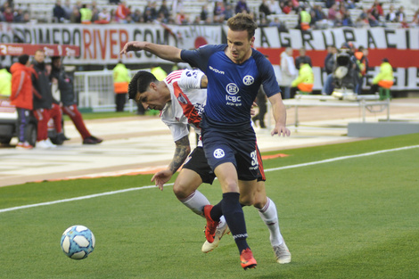 Con un golazo, Talleres le ganó a River en el Monumental