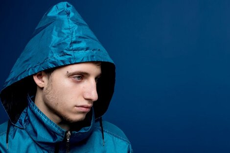 Wos prendido fuego: estrenó el clip de Canguro, anunció dos shows en Groove para presentar su disco, Caravana.