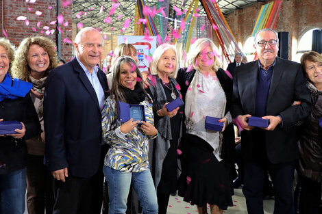 Lifschitz y Balagué encabezaron el acto de celebración por el Día del Maestro.