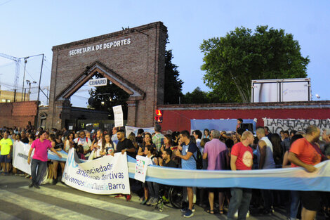 Convocan a marchar en defensa del deporte y la educación pública