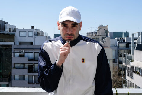 Fianru sacó el simple RAP SHIT, abrió un local del palo y es fundamental en el regreso de La Conección Real.
