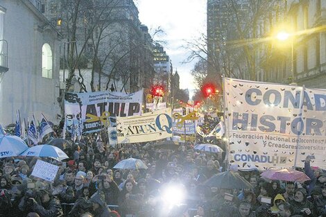 La Conadu Histórica convoca al paro