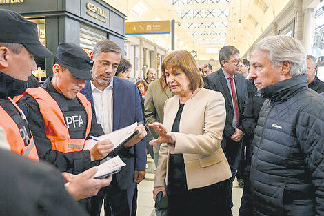 Las críticas se centraron en destacar que la medida de Bullrich busca apuntalar el voto del núcleo duro del macrismo.