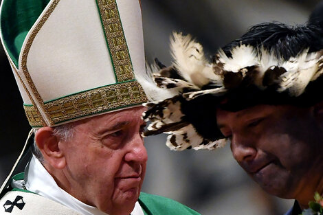 Francisco inauguró el Sínodo de la Amazonia en la basílica de San Pedro. 
