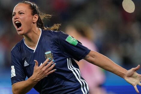 Mundial femenino: Argentina logró un empate heroico ante Escocia