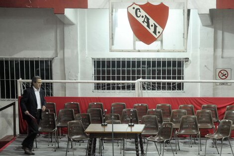 El día que 20 barras de Independiente apretaron a Cantero