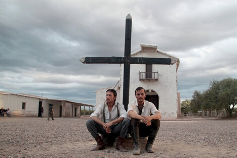 Sergio Martínez y Lautaro Delgado Tymruk en "Pistolero".