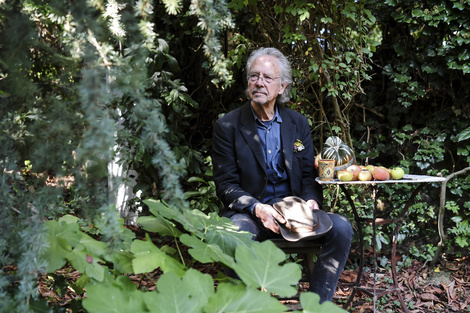 Premio Nobel de Literatura para Olga Tokarczuk y Peter Handke