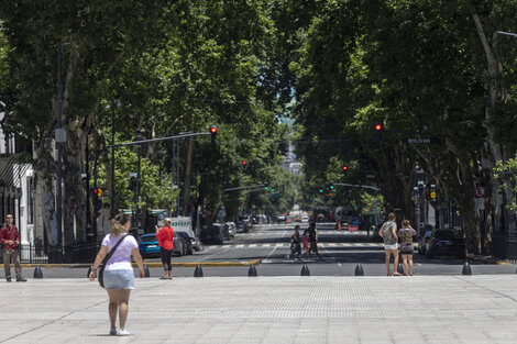 ¿Es feriado el 12 de octubre?