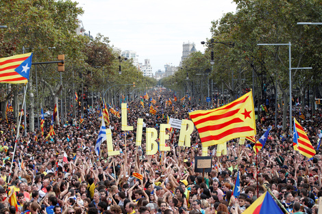 Medio millón de catalanes sale a la calle