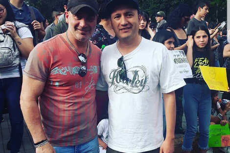 Barticciotto (izquierda) junto al presidente de Colo Colo, Edmundo Valladares (derecha).