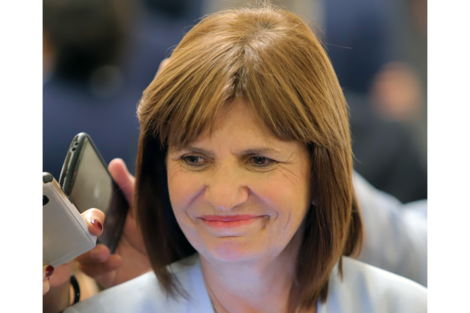 Bullrich heredó, pero busca trabajo