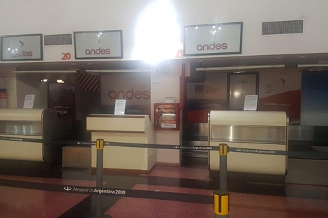 Andes suspendió por 10 días sus viajes a Salta