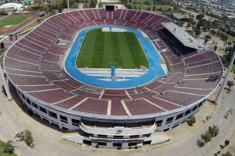 Por ahora, el estadio Nacional de Santiago sigue siendo la sede elegida.