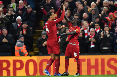 Liverpool venció a Manchester City y hubo polémica con Guardiola