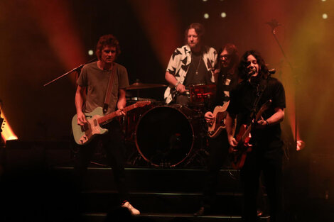 The Raconteurs, la válvula de escape rockero de Jack White