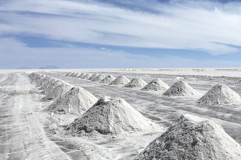 Salar de Uyuni, en Potosí. Base de un proyecto de industrialización que generó reacciones y hasta un golpe. 