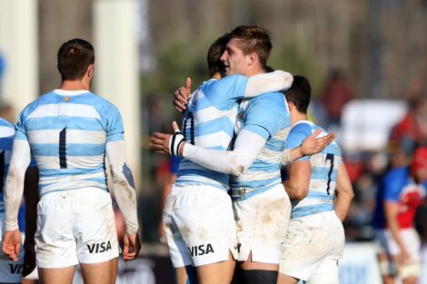 Festejo de Los Pumas 7, tras las clasificación.
