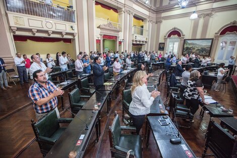 Media sanción para eliminar las PASO e implementar la boleta única de papel