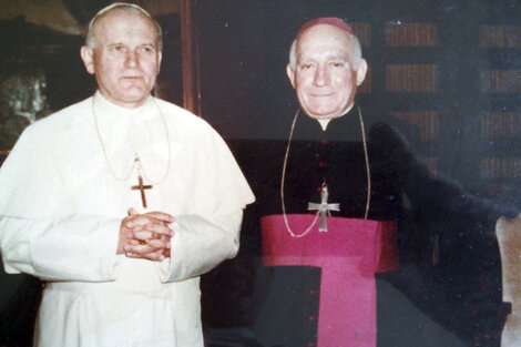 Guillermo Bolatti con el Papa Juan Pablo II.