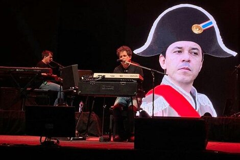 De Calamaro para Gallardo: "Voy siempre con Napoleón"