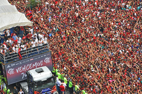 Flamengo: bicampeón en menos de 24 horas