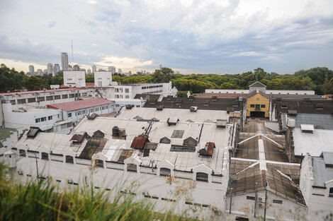 Torres de 150 metros y concesiones por 50 años en el predio de la Policía Montada