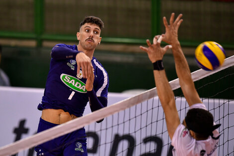 Sada Cruzeiro ganó en el debut del Mundial de Clubes de Voleibol