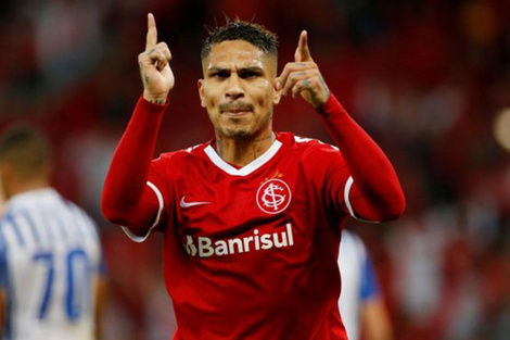 Paolo Guerrero está más cerca de Boca