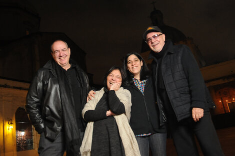 Popi Spatocco, Liliana Herrero, Araceli Matus (nieta de Mercedes) y León Gieco. El homenaje será el martes en el teatro Opera.